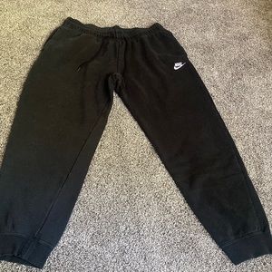 black nike sweats